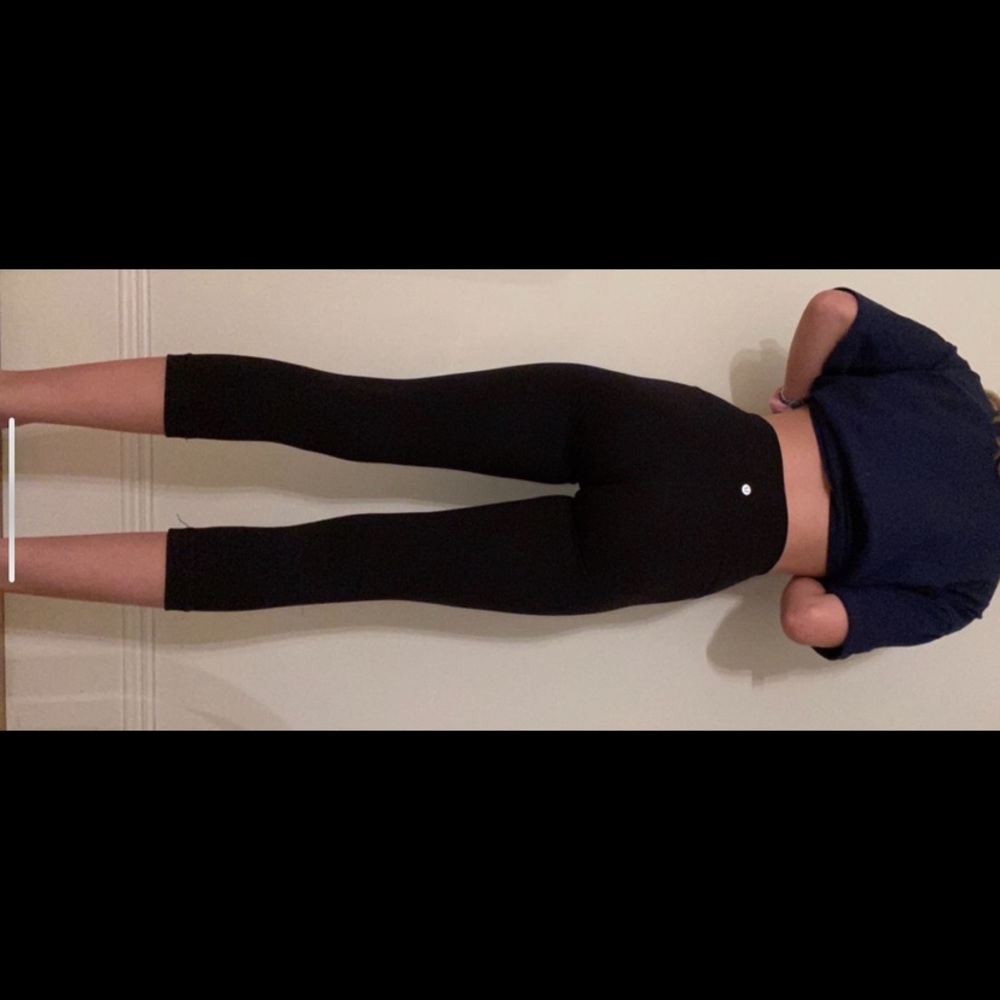 Lululemon leggings, black